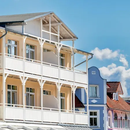 מלון Selliner Hof 3*