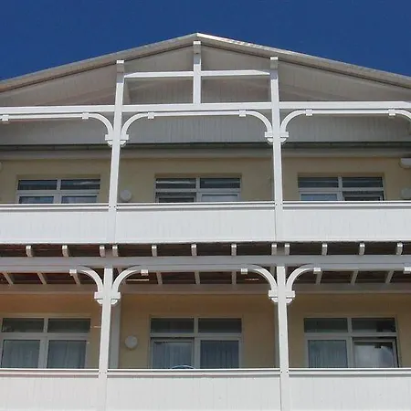 Selliner Hof Отель 3*