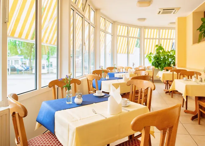 Selliner Hof Otel Sellin (Rugen)